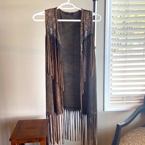 Fringe fashion vest. Size medium.